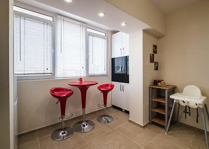 Luxury With Sea View,free Parking! Appartamento Varna