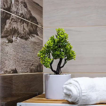 Luxury With Sea View,free Parking! * 瓦爾納