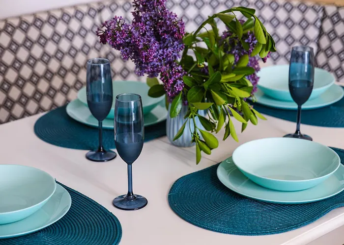 Luxury With Sea View,free Parking! Апартаменты